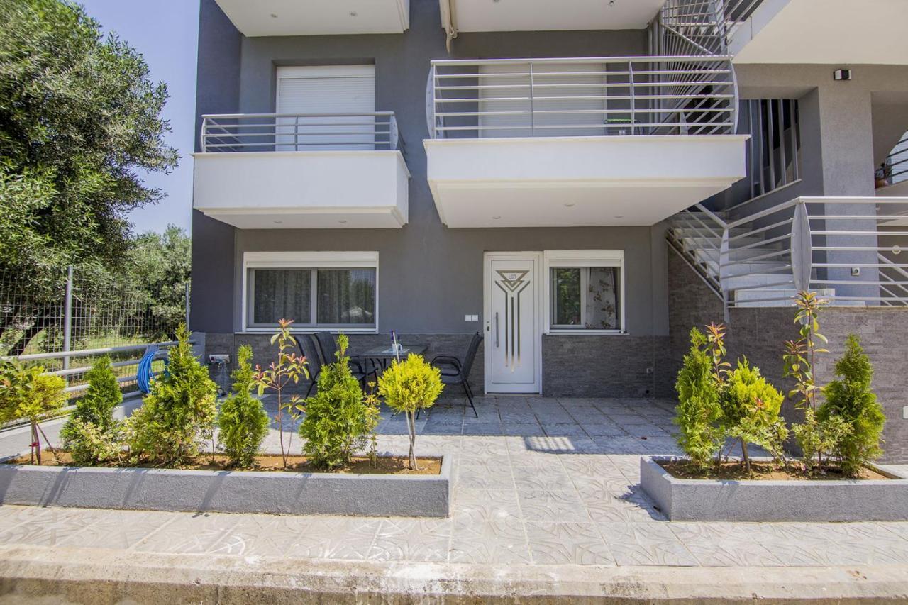Kasta Bnb Ofrínion 외부 사진