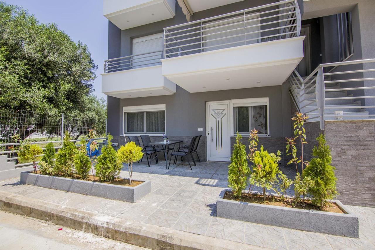 Kasta Bnb Ofrínion 외부 사진