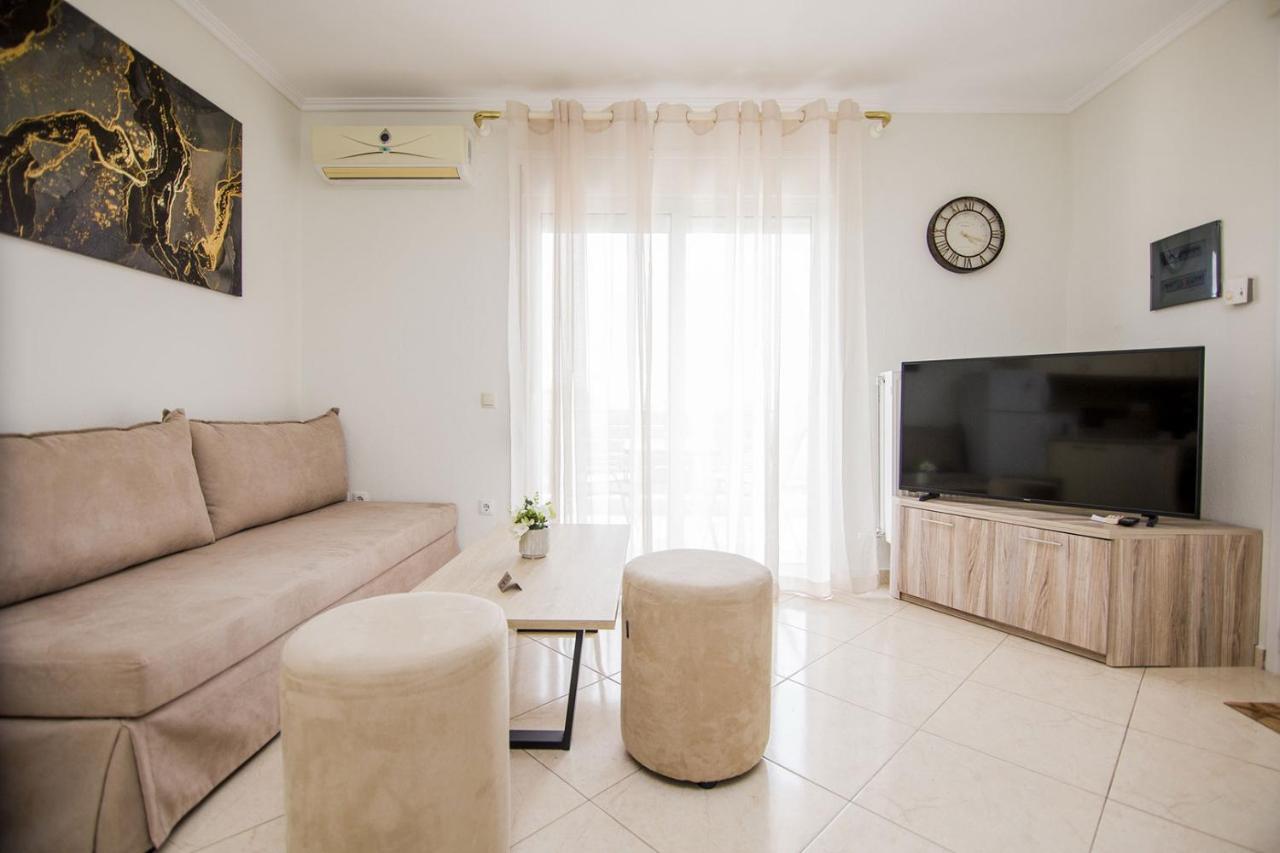 Kasta Bnb Ofrínion 외부 사진