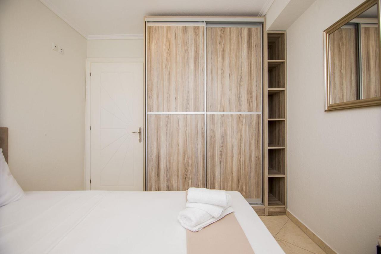 Kasta Bnb Ofrínion 외부 사진
