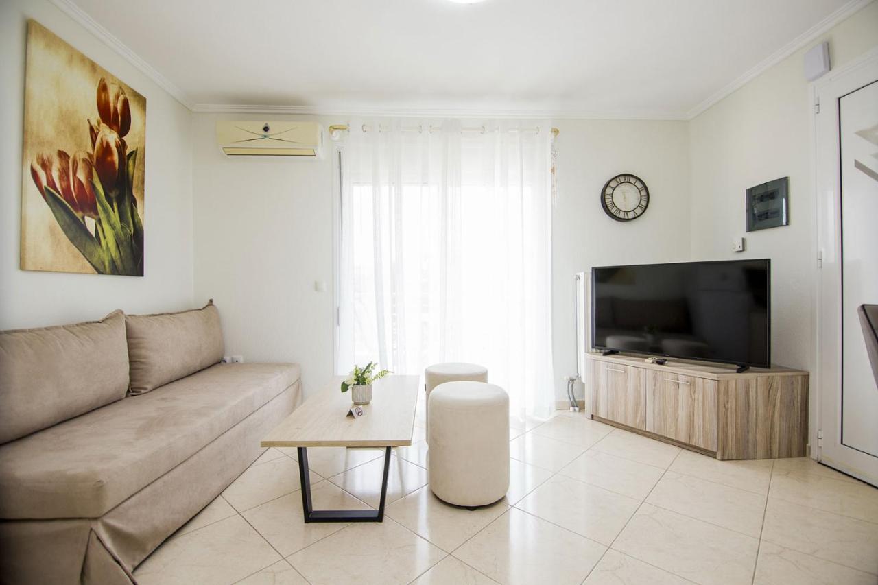 Kasta Bnb Ofrínion 외부 사진